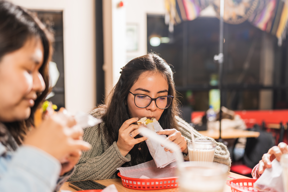 Sixth Form Cafés vs Traditional Canteens Sixth Form Cafés vs Traditional Canteens